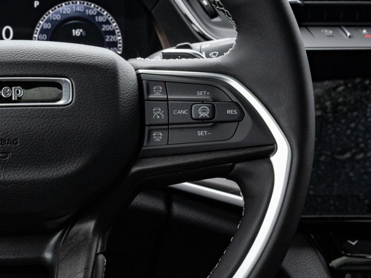 2026 Jeep Grand Cherokee L Limited Reserve Photo