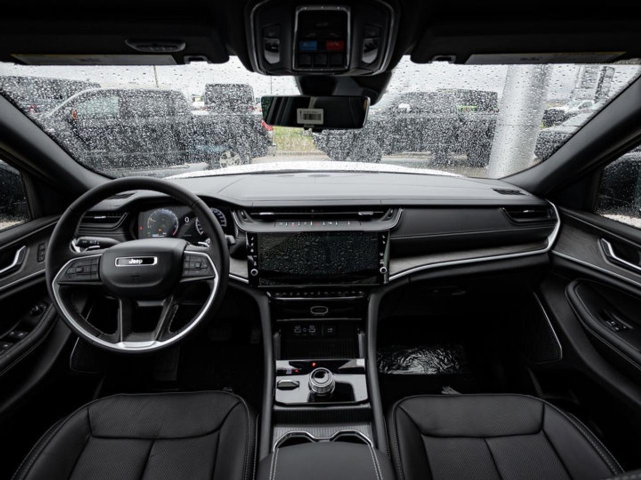 2026 Jeep Grand Cherokee L Limited Reserve Photo