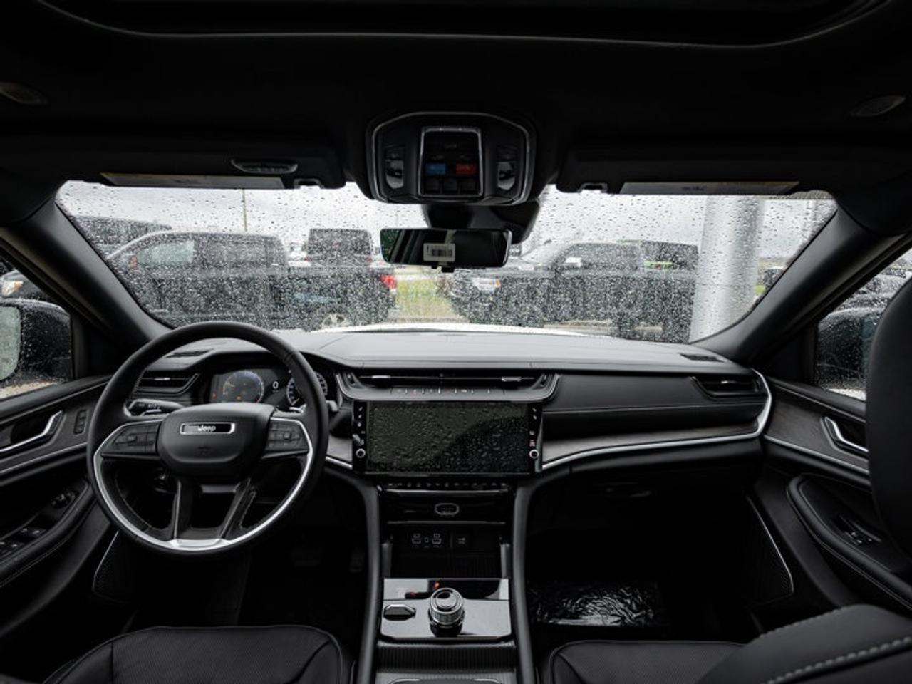 2026 Jeep Grand Cherokee L Limited Reserve Photo