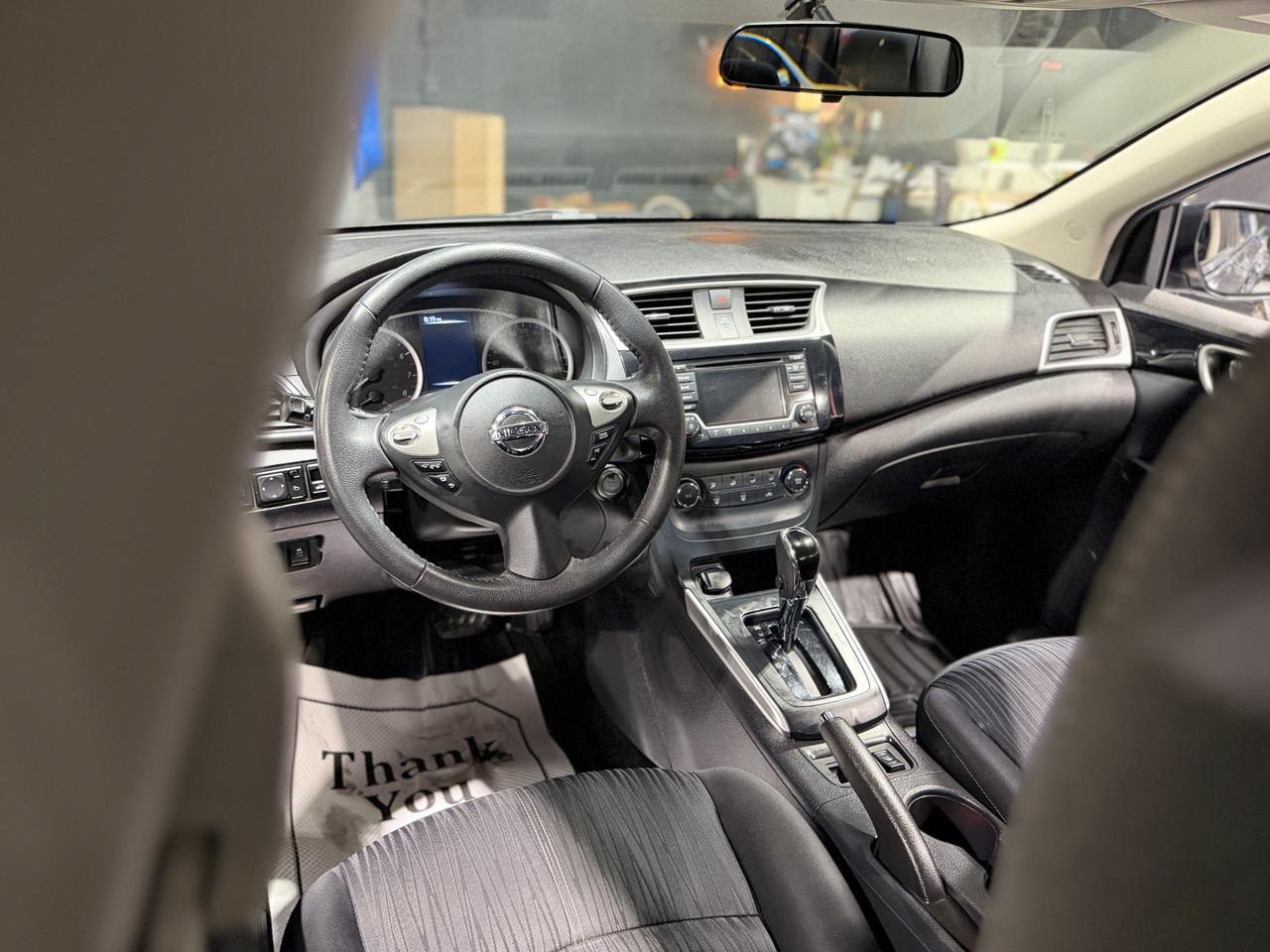 2017 Nissan Sentra S Photo