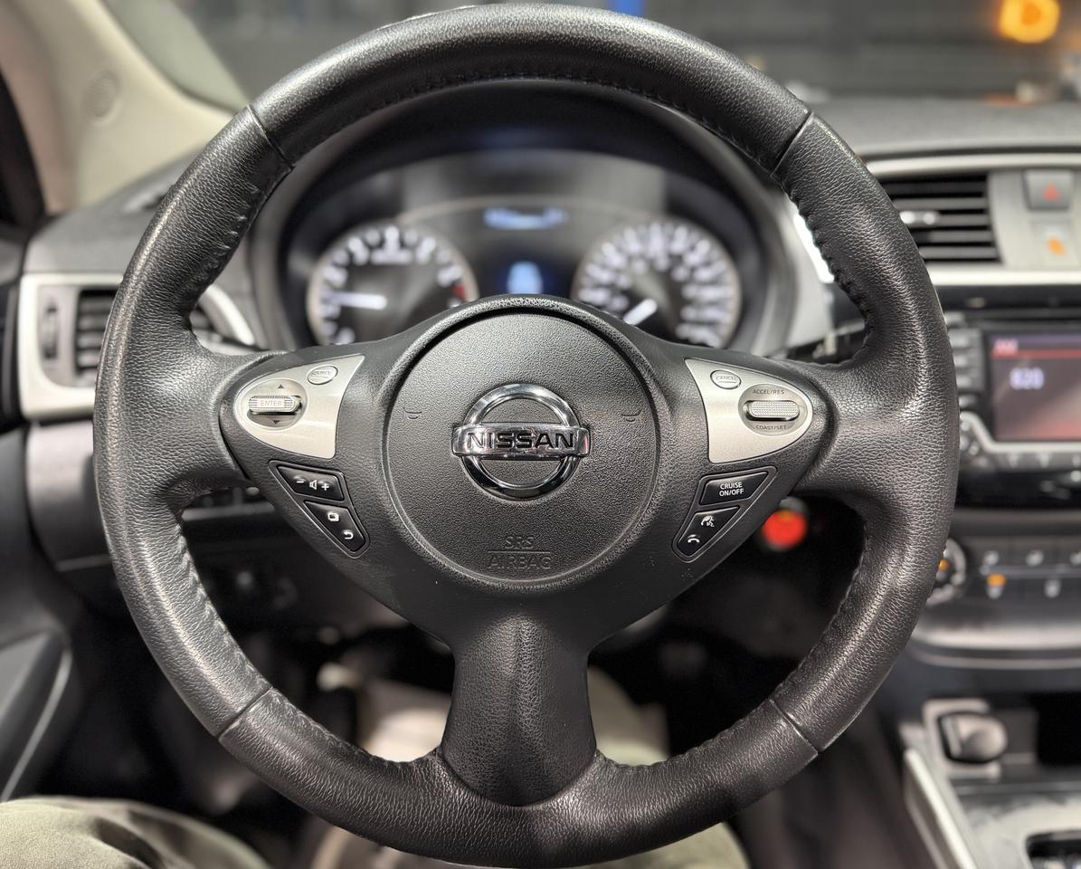 2017 Nissan Sentra S Photo