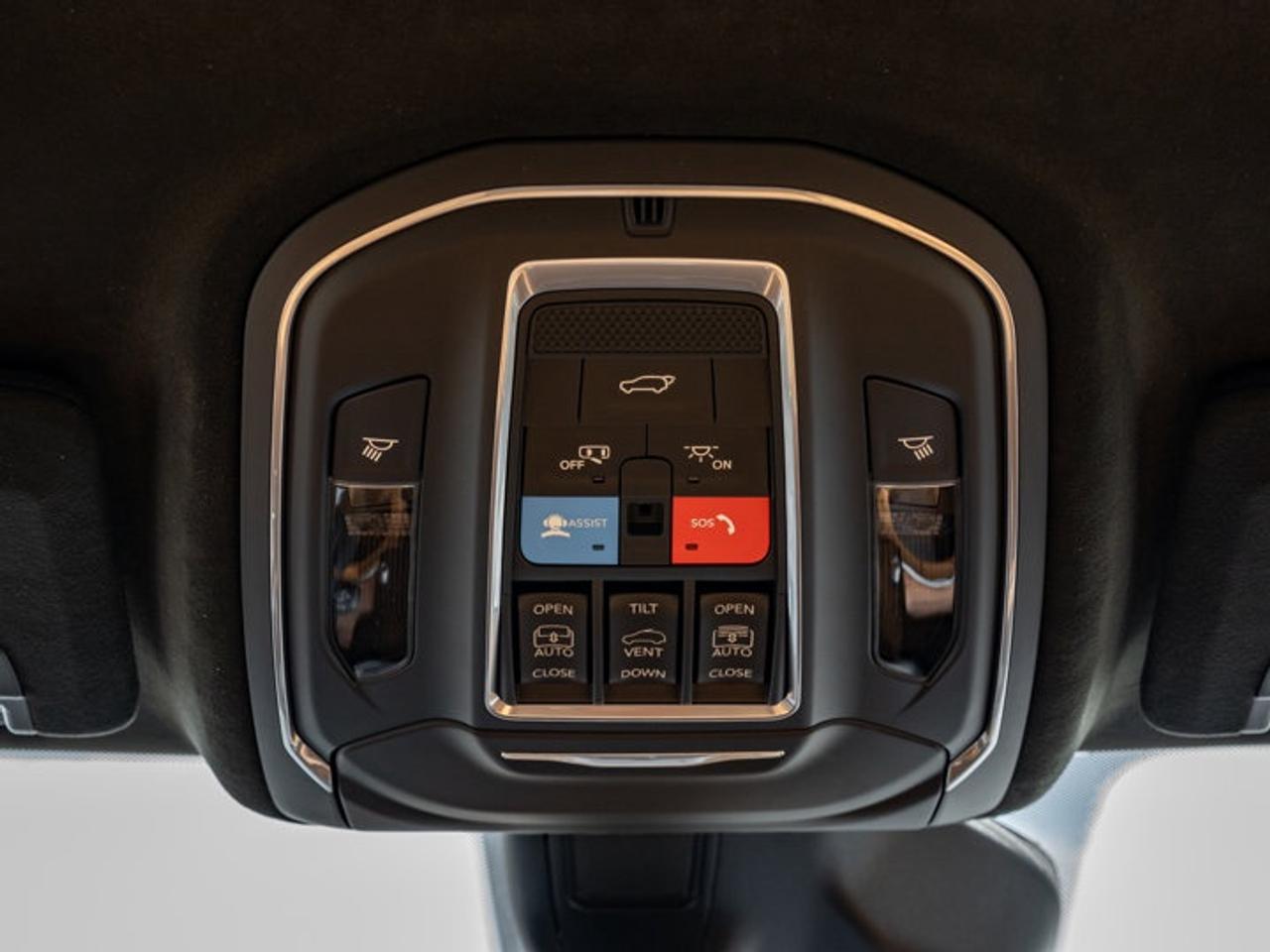 2026 Jeep Grand Cherokee Summit Photo