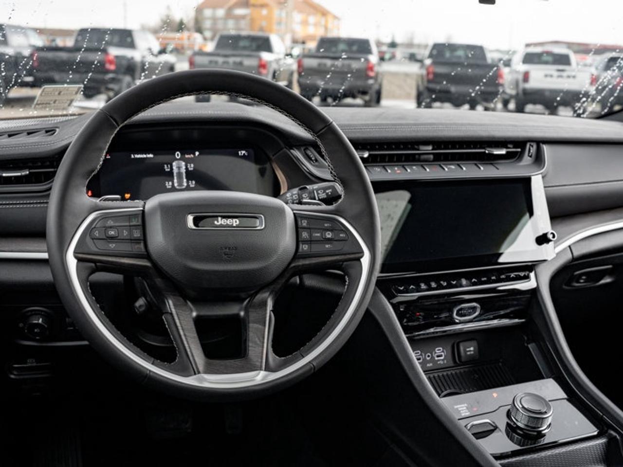 2026 Jeep Grand Cherokee Limited Reserve Photo