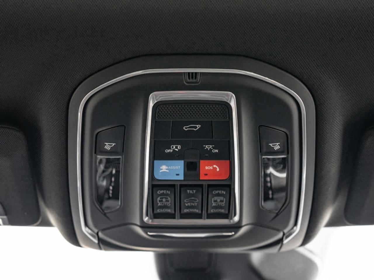 2026 Jeep Grand Cherokee Limited Reserve Photo