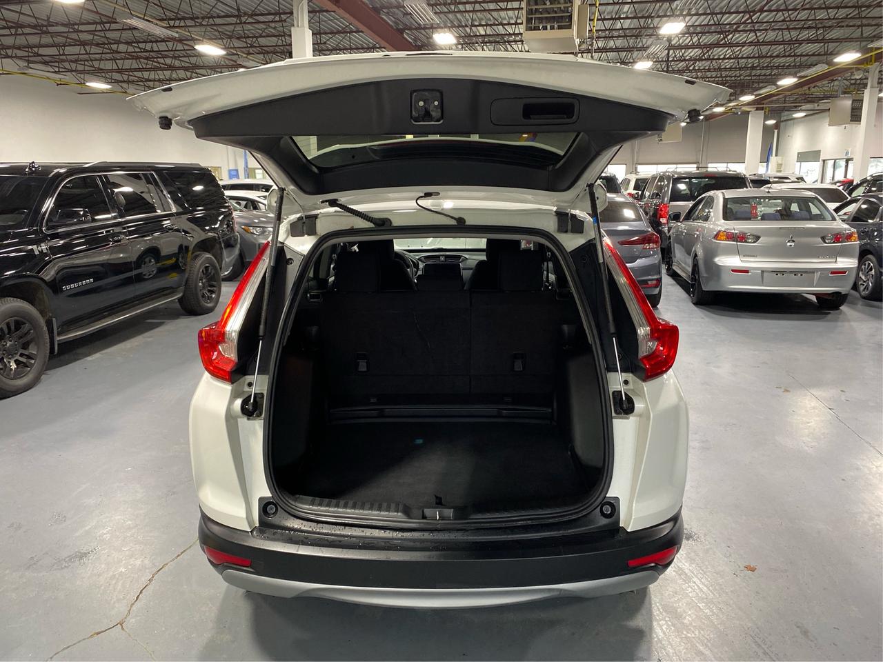 2019 Honda CR-V LX AWD Photo