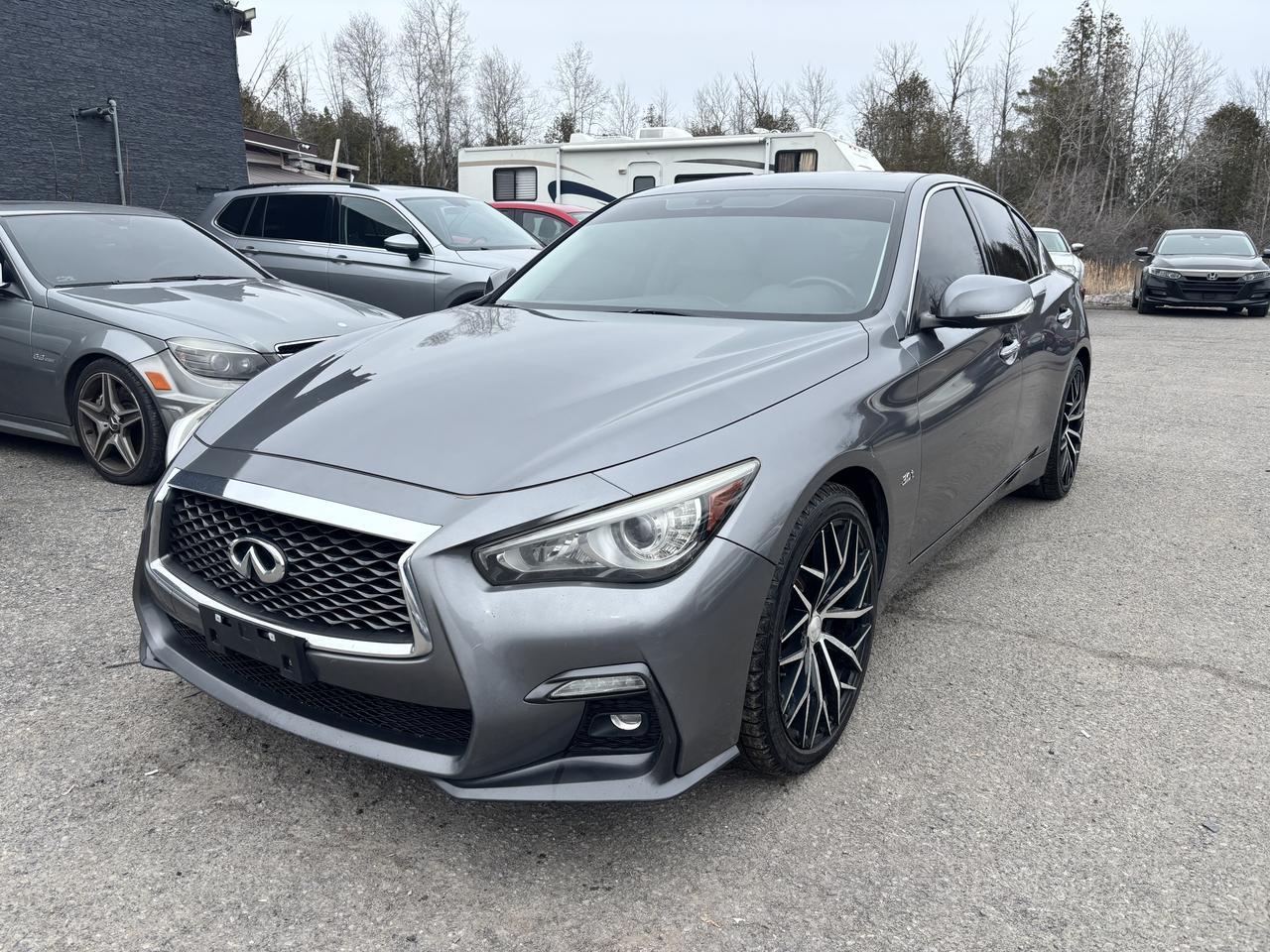 2018 Infiniti Q50 3.0T Luxe Photo2