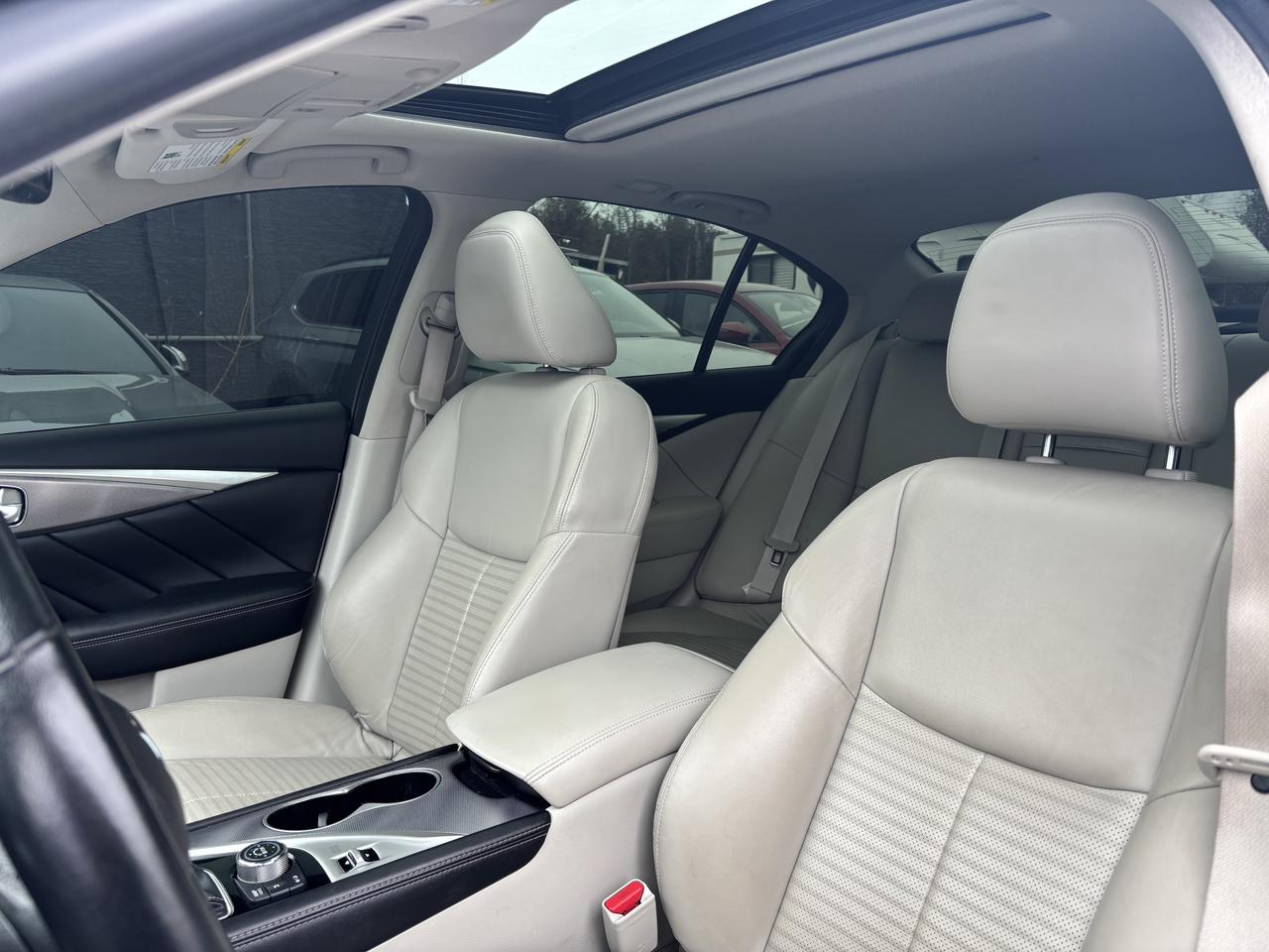 2018 Infiniti Q50 3.0T Luxe Photo