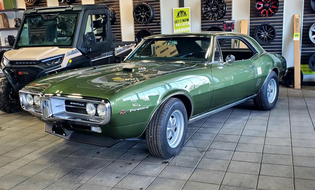 1967 Pontiac Firebird 400 Photo3