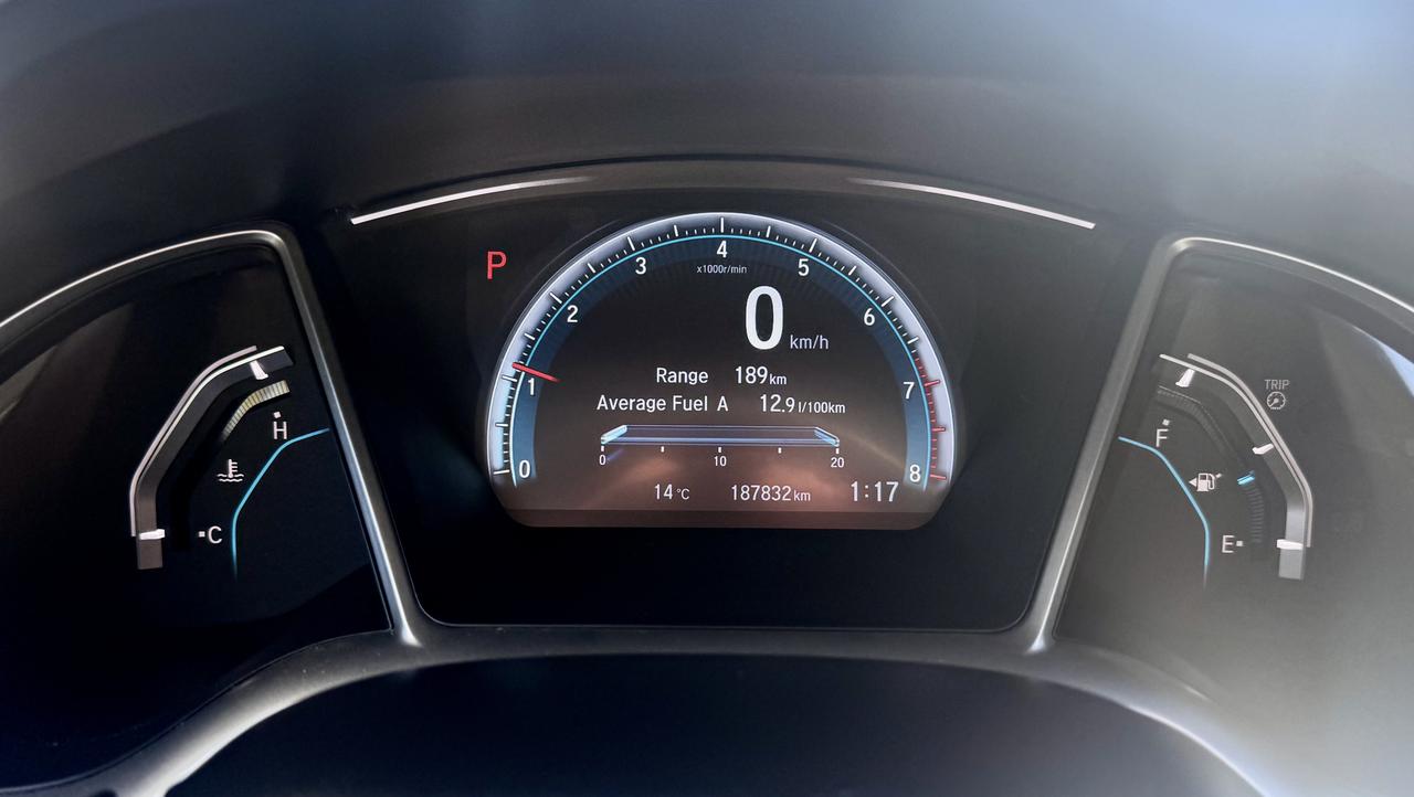 2016 Honda Civic FINANCING AVAILABLE Photo11