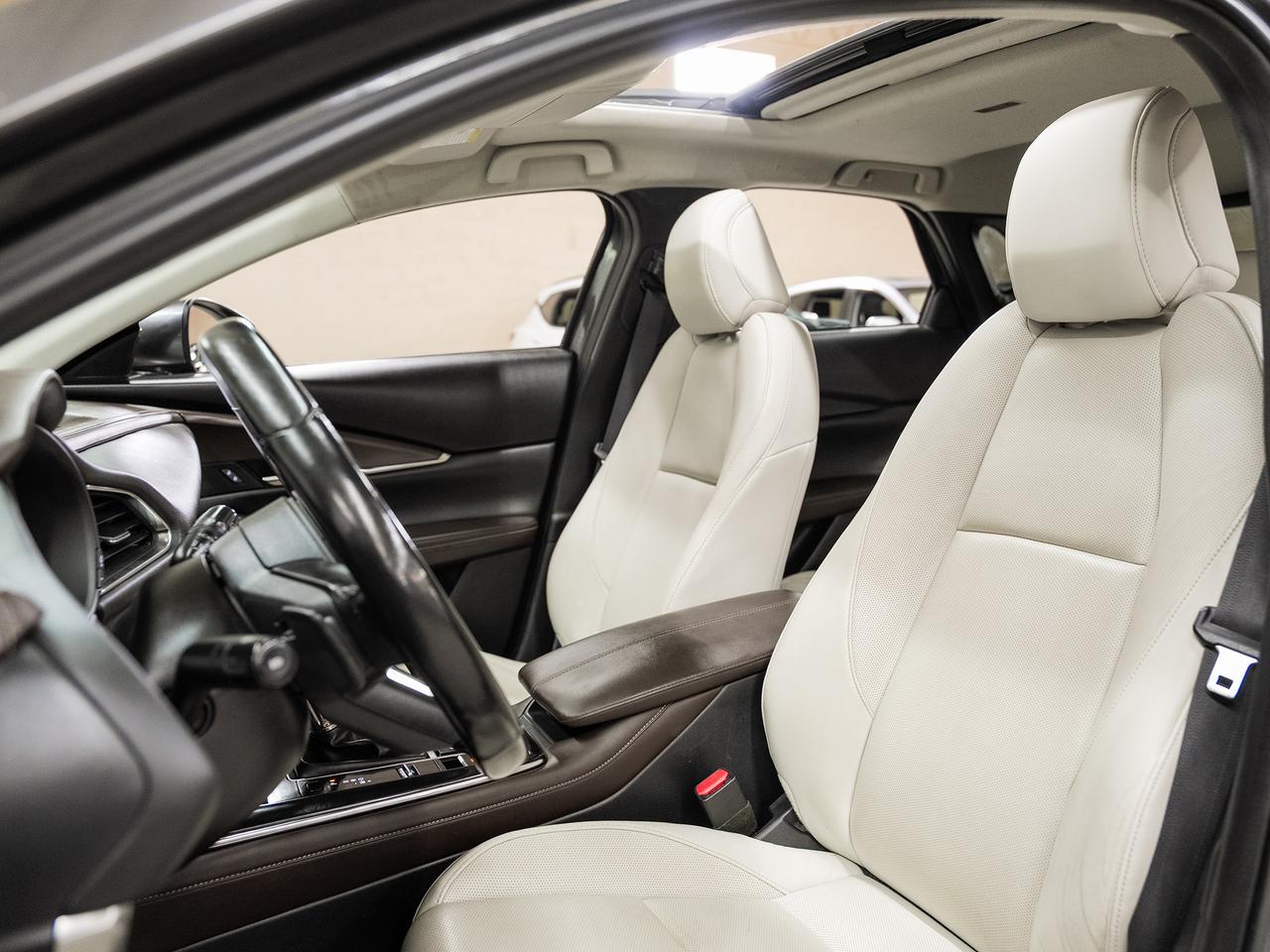 2020 Mazda CX-30 GT AWD | Sunroof | Leather | HUD | BSM | CarPlay Photo