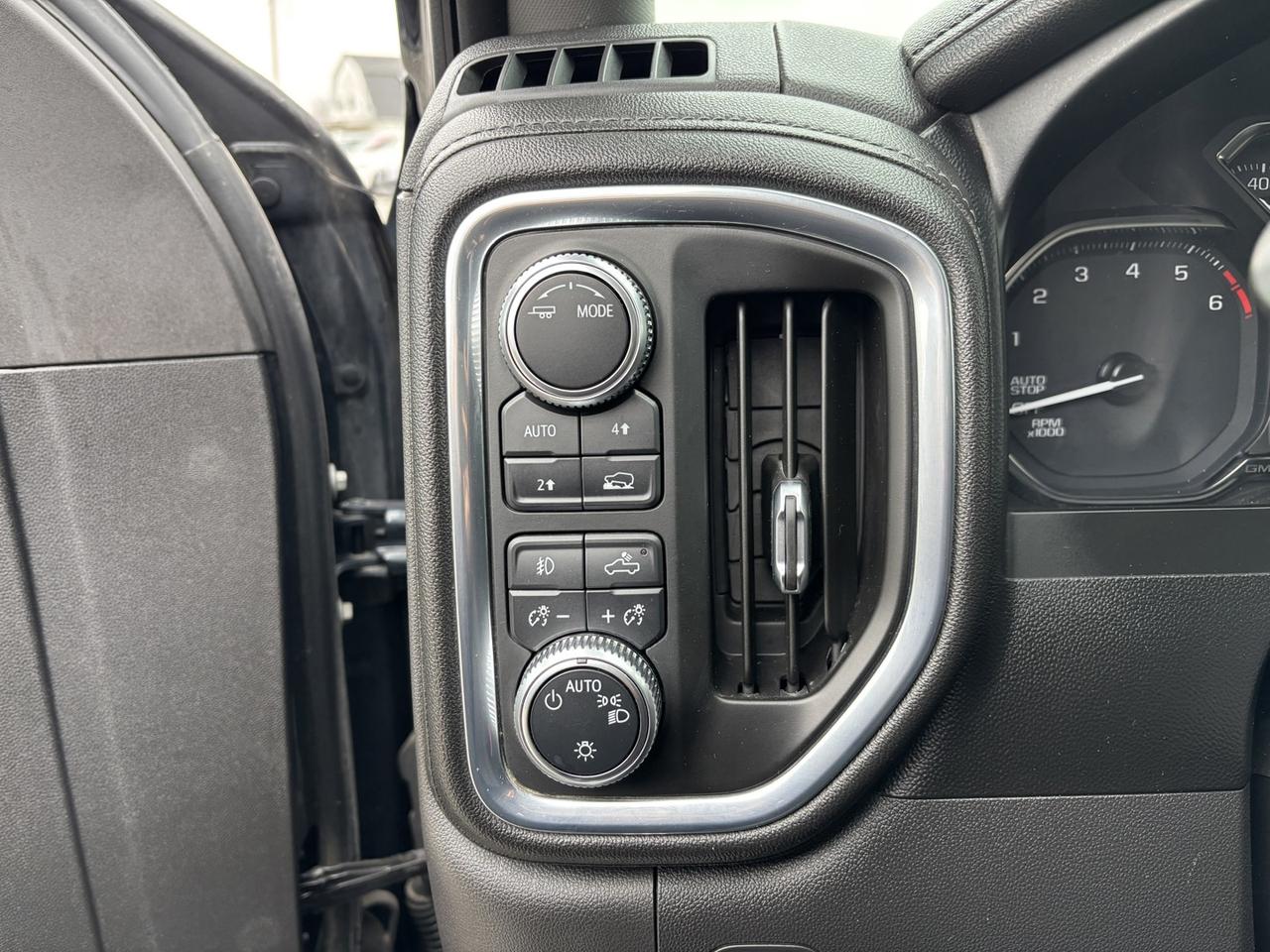 2021 GMC Sierra 1500 Elevation Crew Cab 4WD Photo