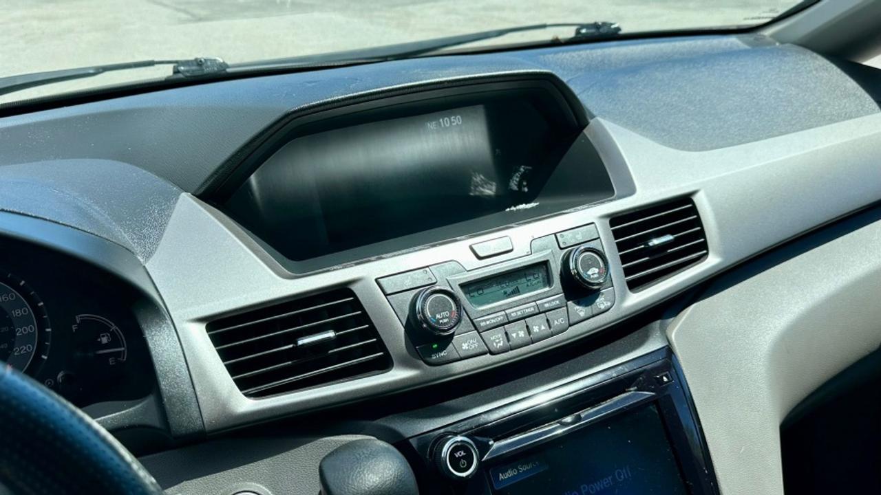2016 Honda Odyssey * MUST SEE EX Photo