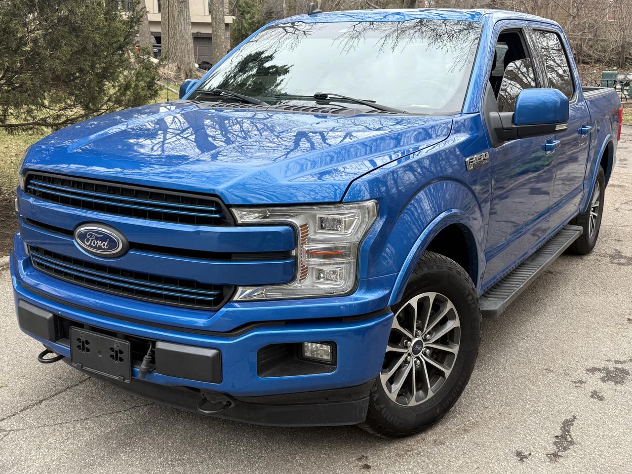 2019 Ford F-150 Lariat - Photo #1