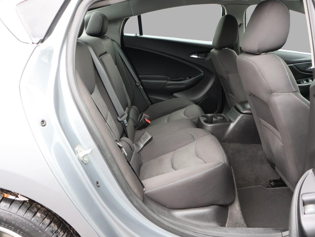 2019 Chevrolet Volt LT PLUG-IN HYBRID CERTIFIED CAMERA BLUETOOTH HEATED SEATS/STEERING CRUISE ALLOYS Photo