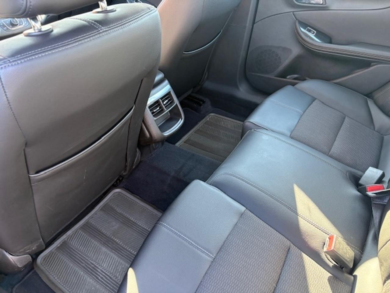 2017 Chevrolet Impala LT **1 OWNER-LEATHER-CAMERA-REMOTE START** Photo