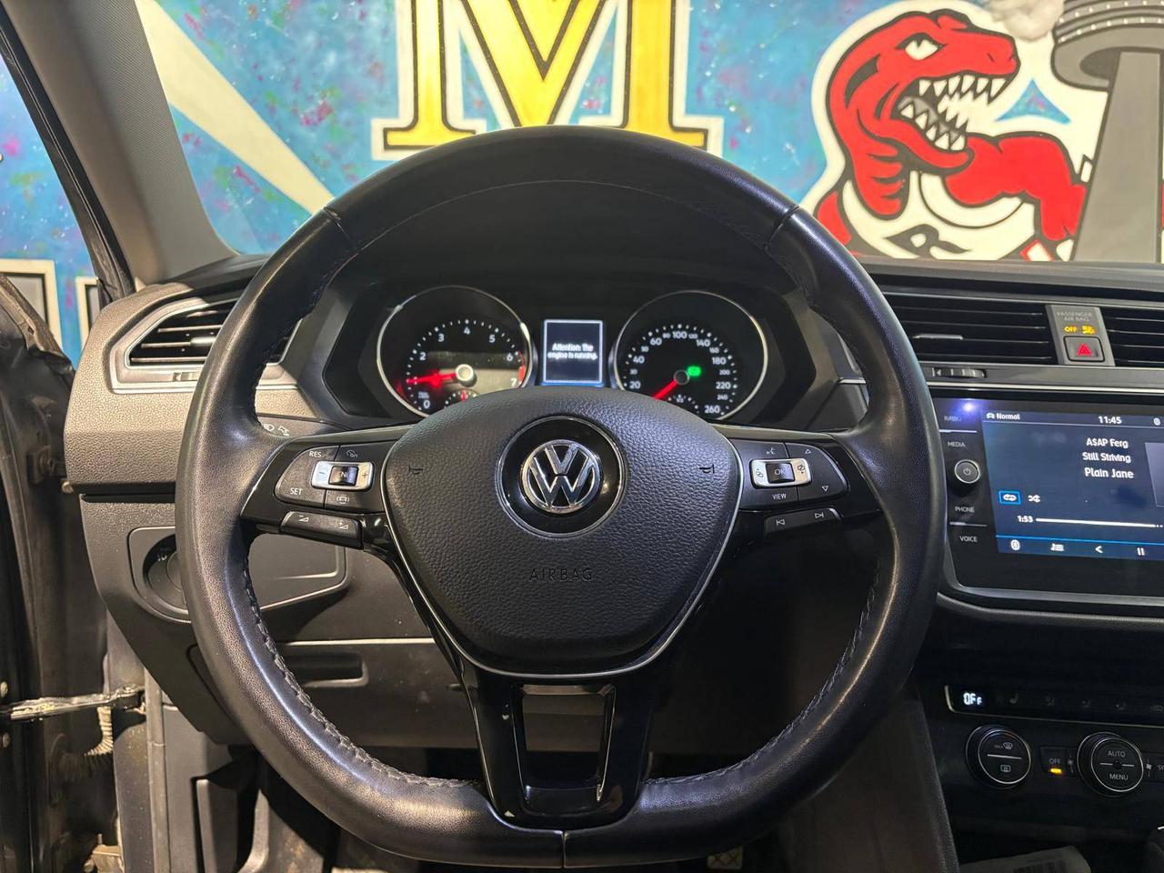 2019 Volkswagen Tiguan Comfortline 4MOTION ONE OWNER / CLEAN CARAFX / NO ACCIDENTS Photo