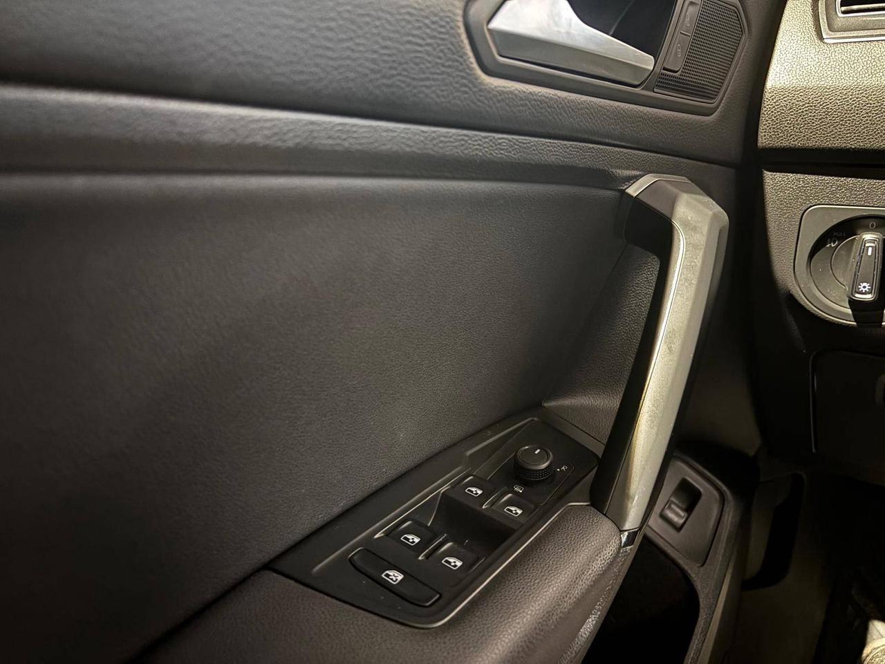 2019 Volkswagen Tiguan Comfortline 4MOTION ONE OWNER / CLEAN CARAFX / NO ACCIDENTS Photo