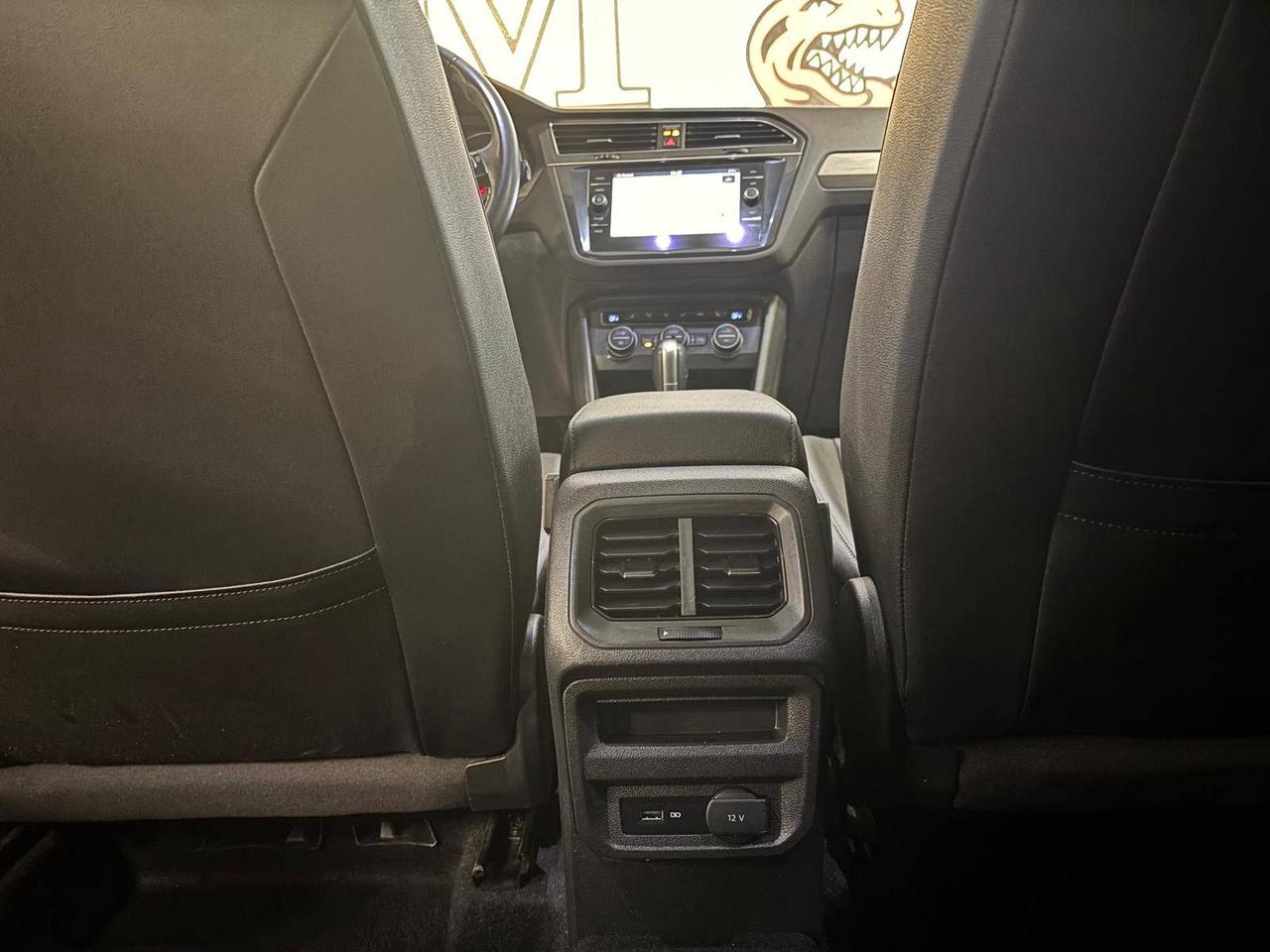 2019 Volkswagen Tiguan Comfortline 4MOTION ONE OWNER / CLEAN CARAFX / NO ACCIDENTS Photo