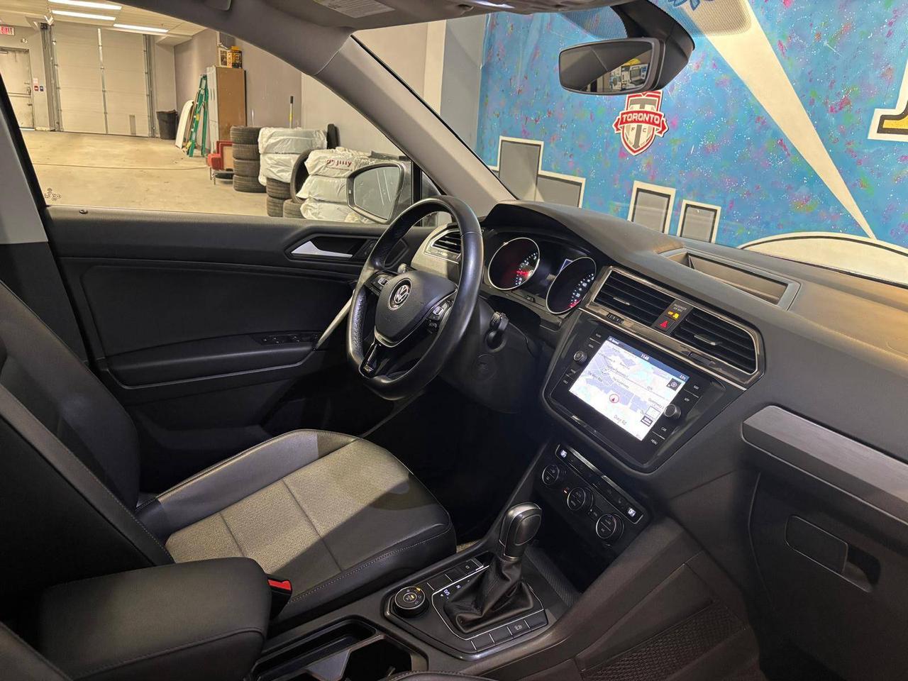 2019 Volkswagen Tiguan Comfortline 4MOTION ONE OWNER / CLEAN CARAFX / NO ACCIDENTS Photo