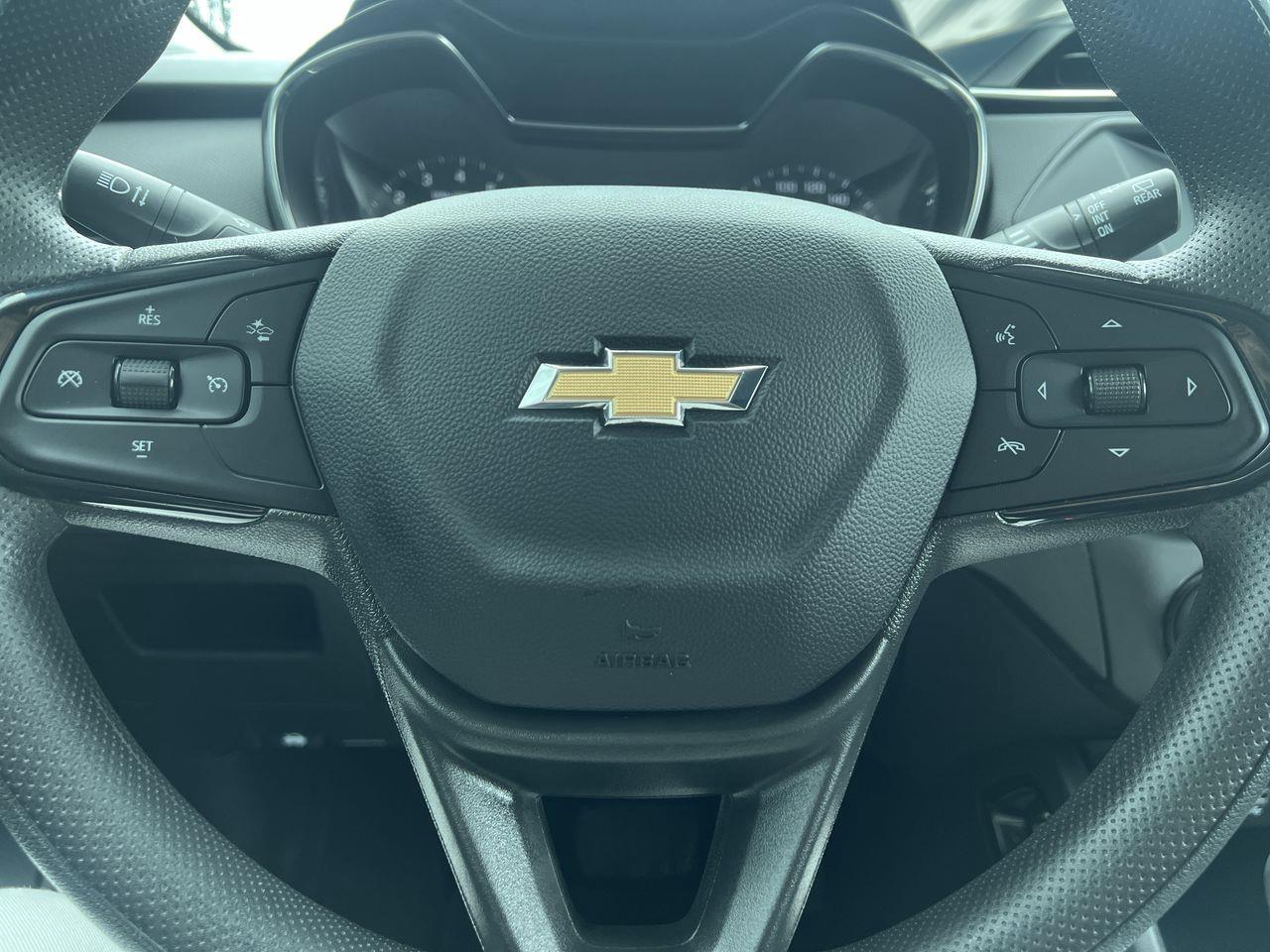 2023 Chevrolet TrailBlazer LT AWD, HEATED FRONT SEATS, CRUISE CONTROL, BACK UP CAMERA!! Photo