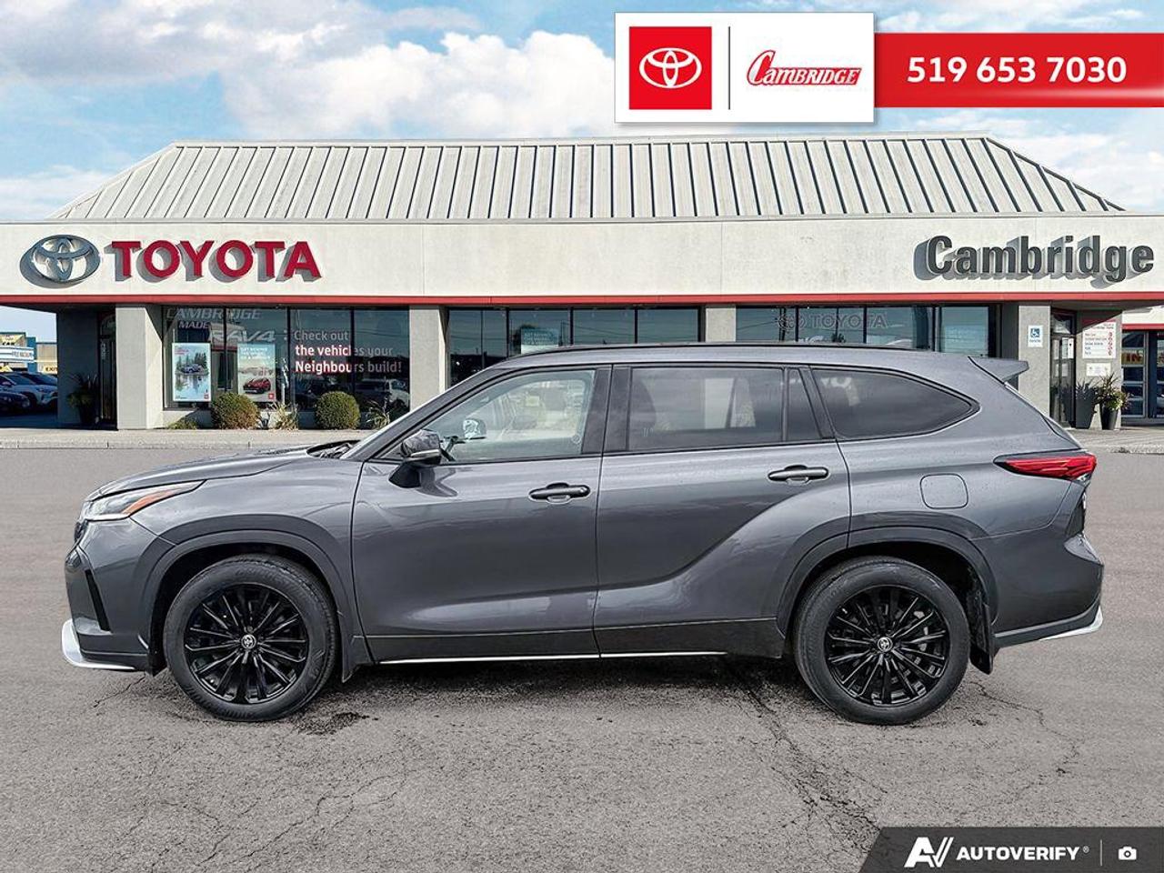 2023 Toyota Highlander XSE Photo2