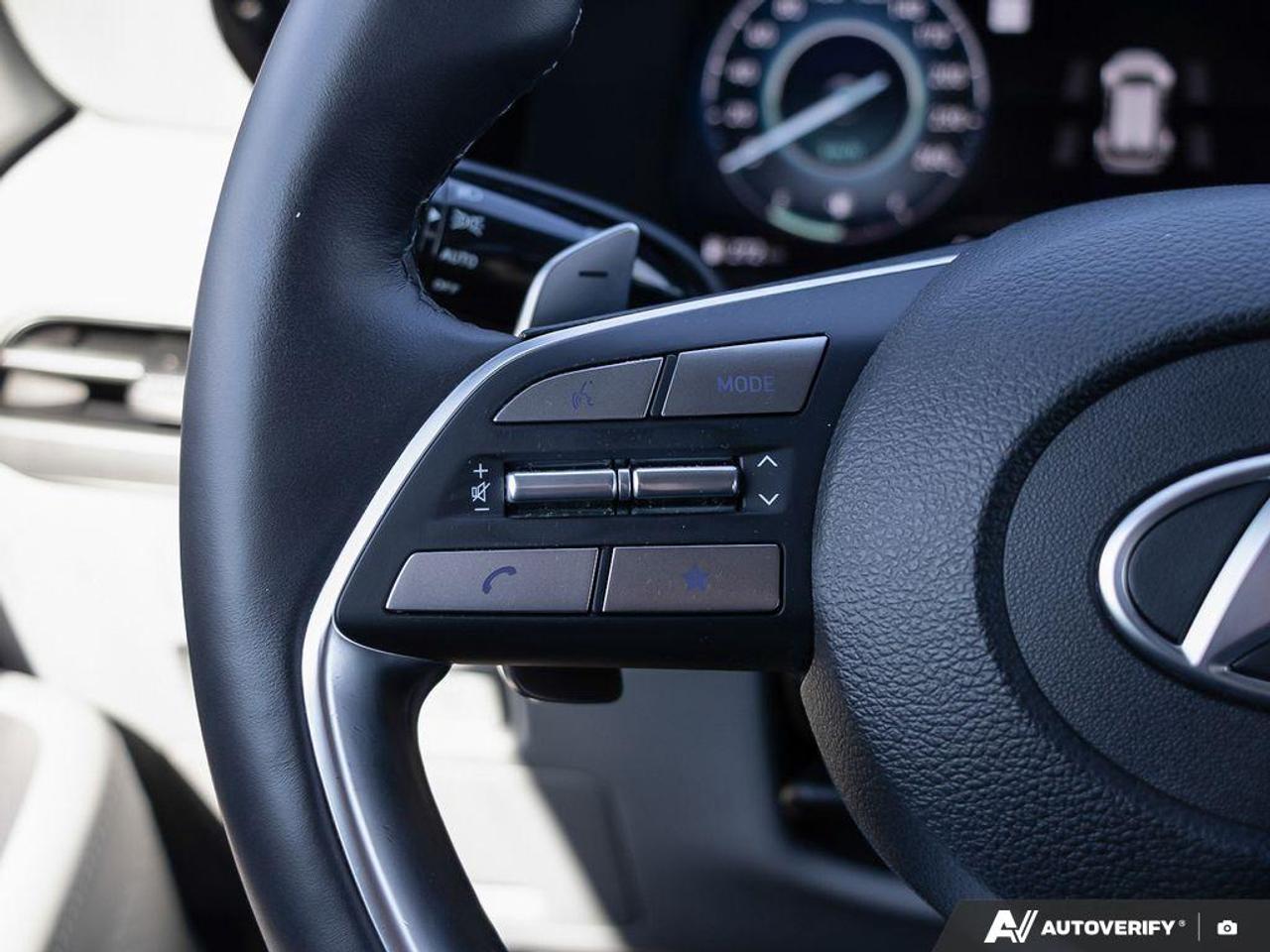 2025 Hyundai PALISADE Urban 7 Passenger NAVIGATION SYSTEM | HEATED STEERING WHEEL | POWER Photo