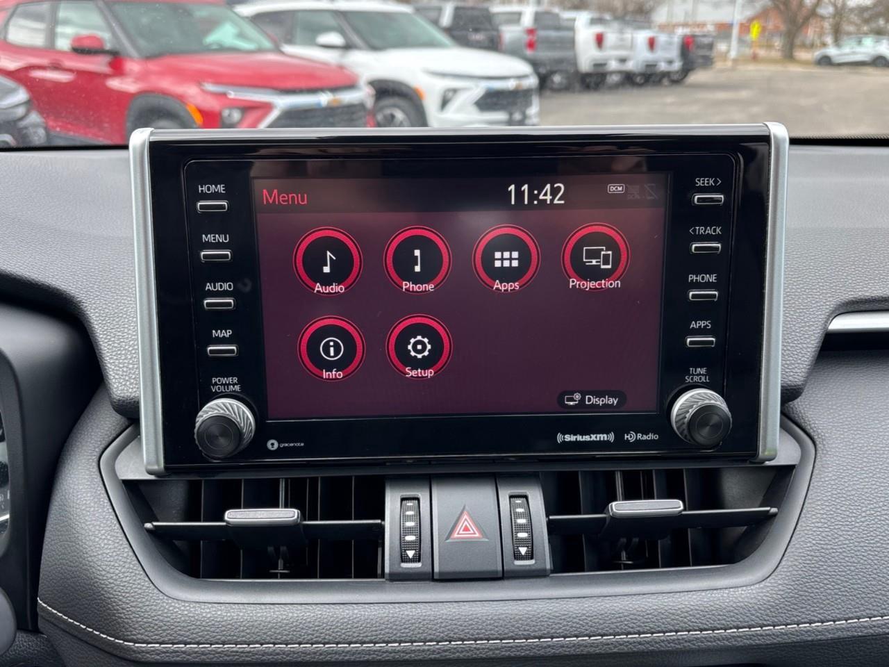 2019 Toyota RAV4 XLE Photo