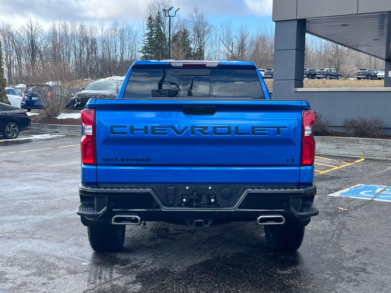 2024 Chevrolet Silverado 1500 Crew Cab Short Box 4-Wheel Drive LT Trail Boss Photo