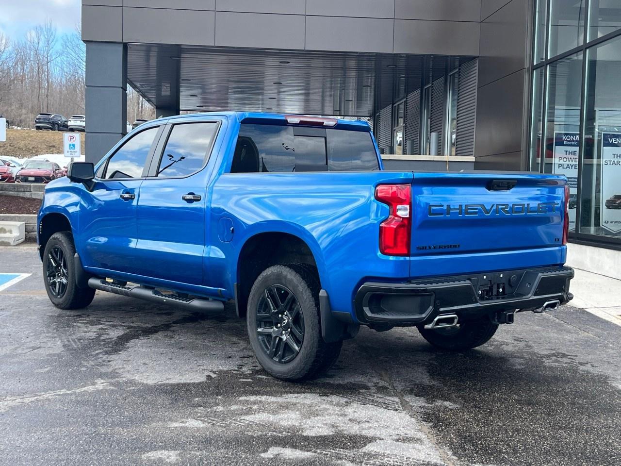 2024 Chevrolet Silverado 1500 Crew Cab Short Box 4-Wheel Drive LT Trail Boss Photo