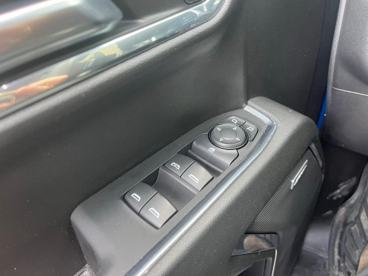 2024 Chevrolet Silverado 1500 Crew Cab Short Box 4-Wheel Drive LT Trail Boss Photo