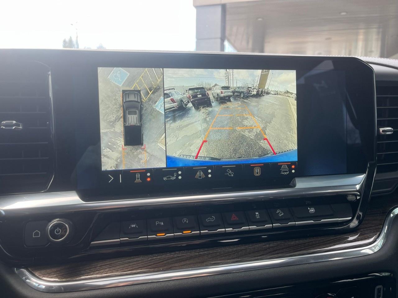 2024 Chevrolet Silverado 1500 Crew Cab Short Box 4-Wheel Drive LT Trail Boss Photo