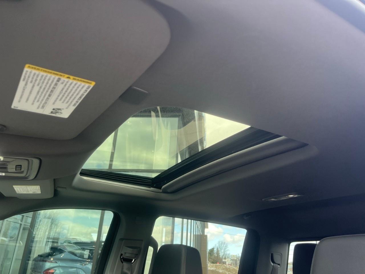 2024 Chevrolet Silverado 1500 Crew Cab Short Box 4-Wheel Drive LT Trail Boss Photo