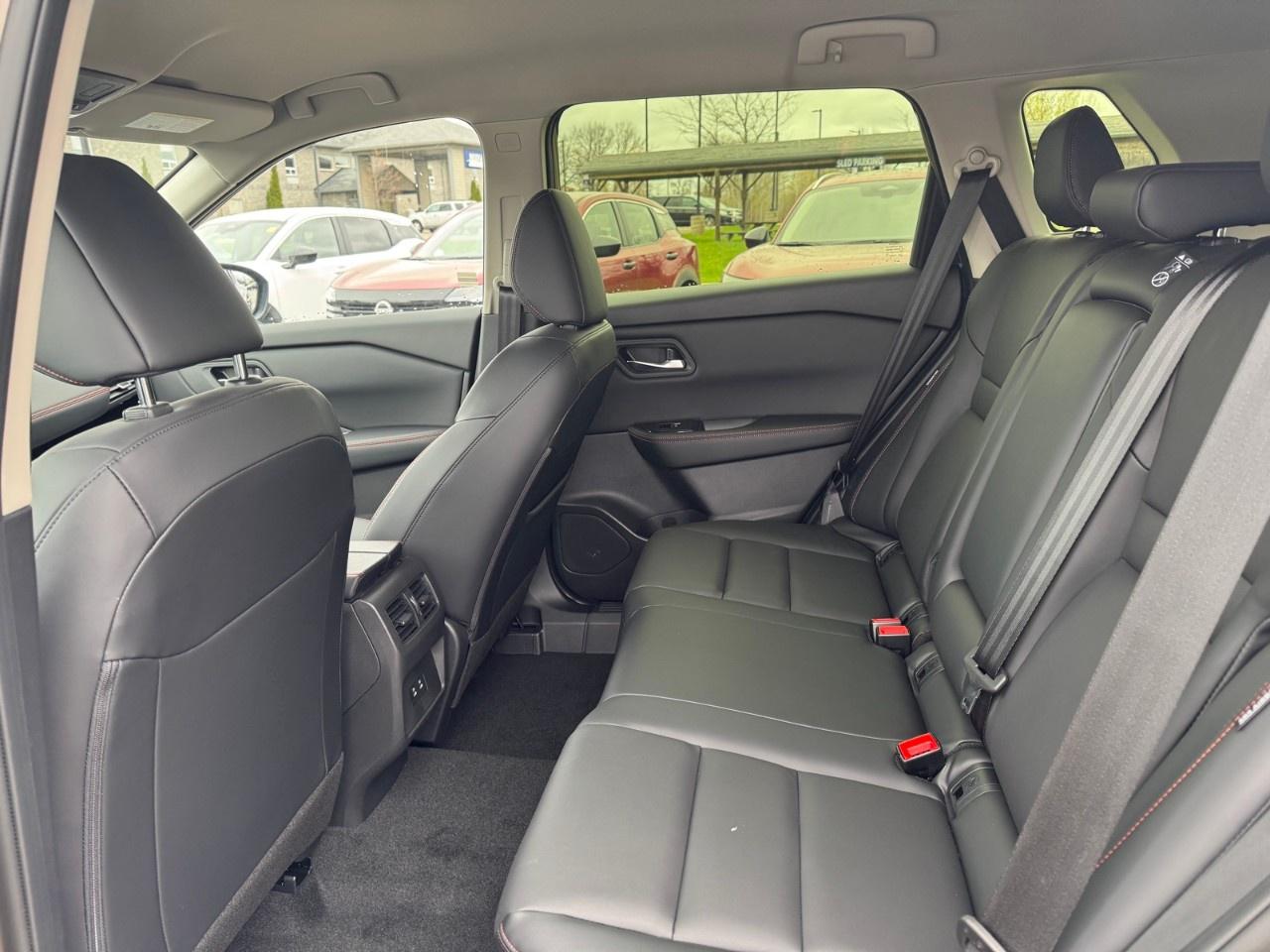 2026 Nissan Rogue AWD Rock Creek Photo