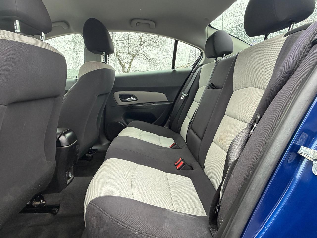 2013 Chevrolet Cruze LS Photo