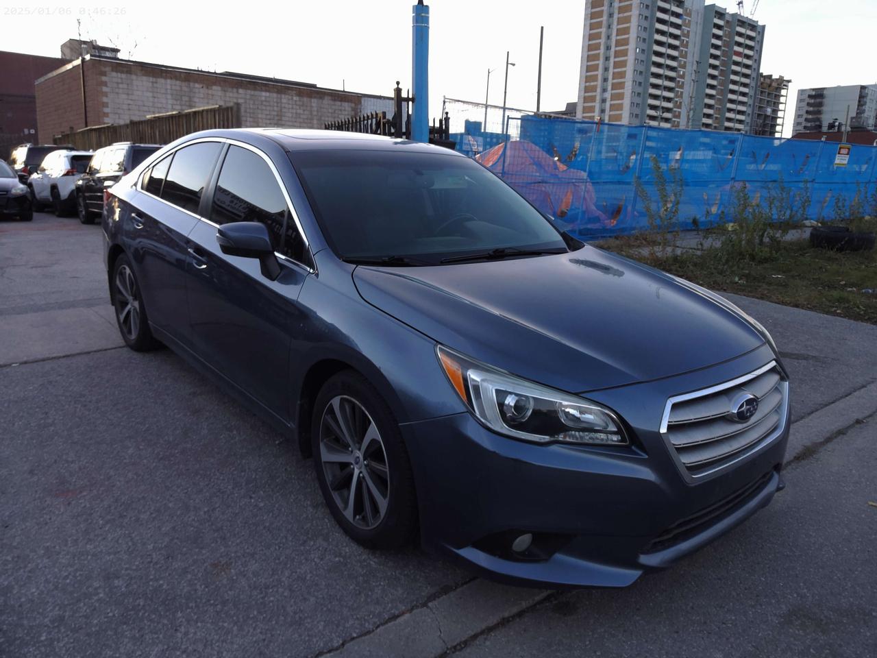 2016 Subaru Legacy 4dr Sdn CVT 3.6R w/Limited Pkg Photo2