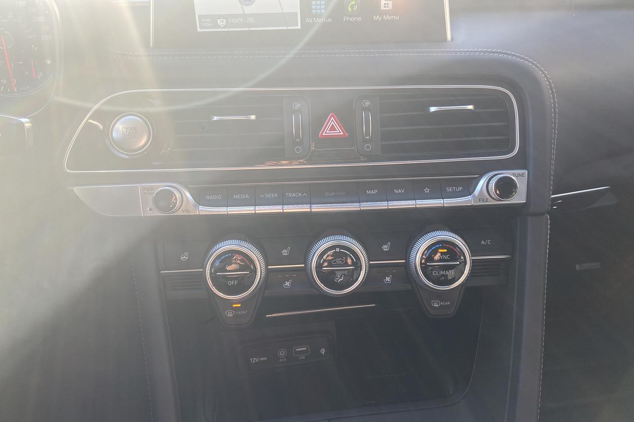 2021 Genesis G70 3.3T Prestige Photo