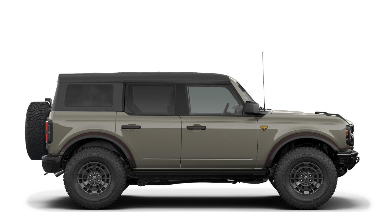 2026 Ford Bronco Badlands Photo4