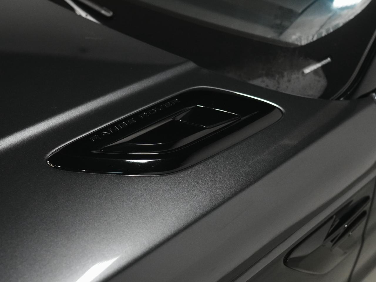2021 Land Rover Range Rover Sport HST | MERIDIAN | PANO | 22 IN Photo