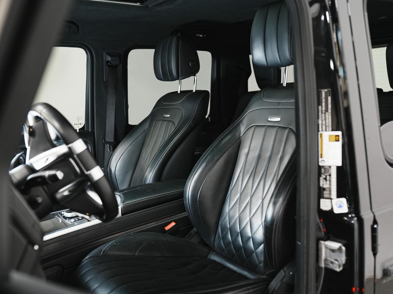 13860300