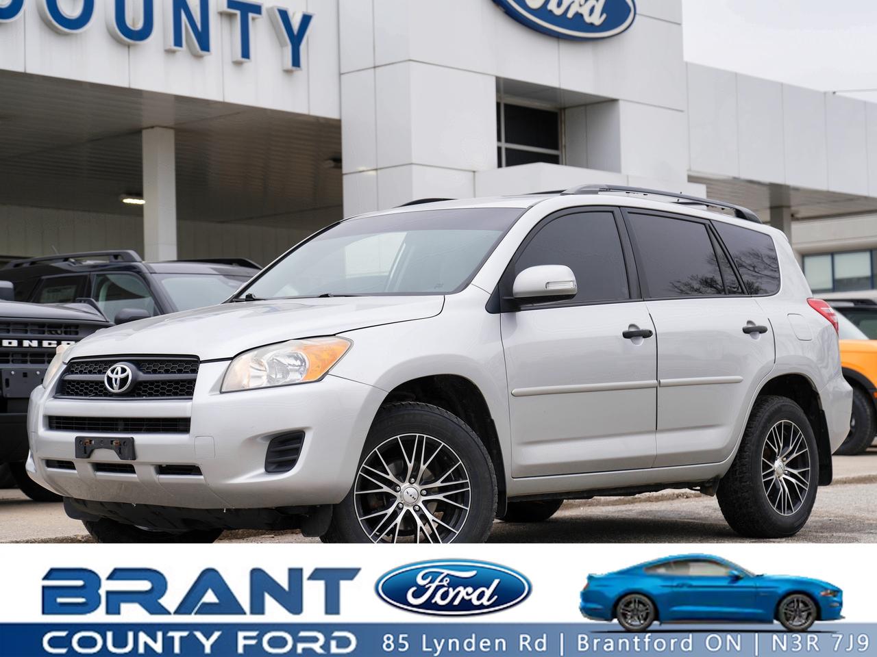 Used 2009 Toyota RAV4 4WD /SUPER CLEAN/SOLD AS IS! for sale in Brantford, ON