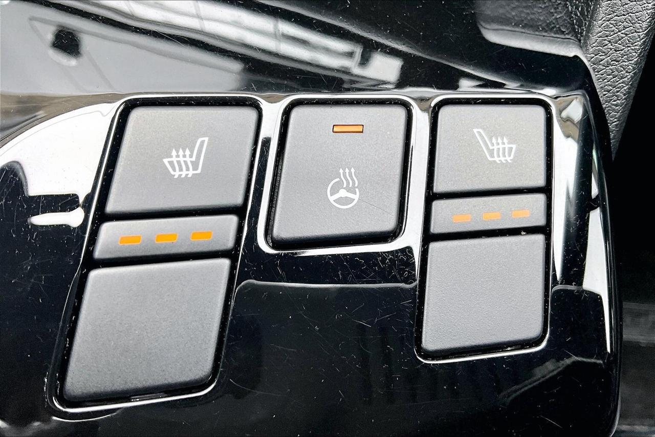 2023 Kia Sportage X Line | Heated Leather | SafetyTech | AWD Photo