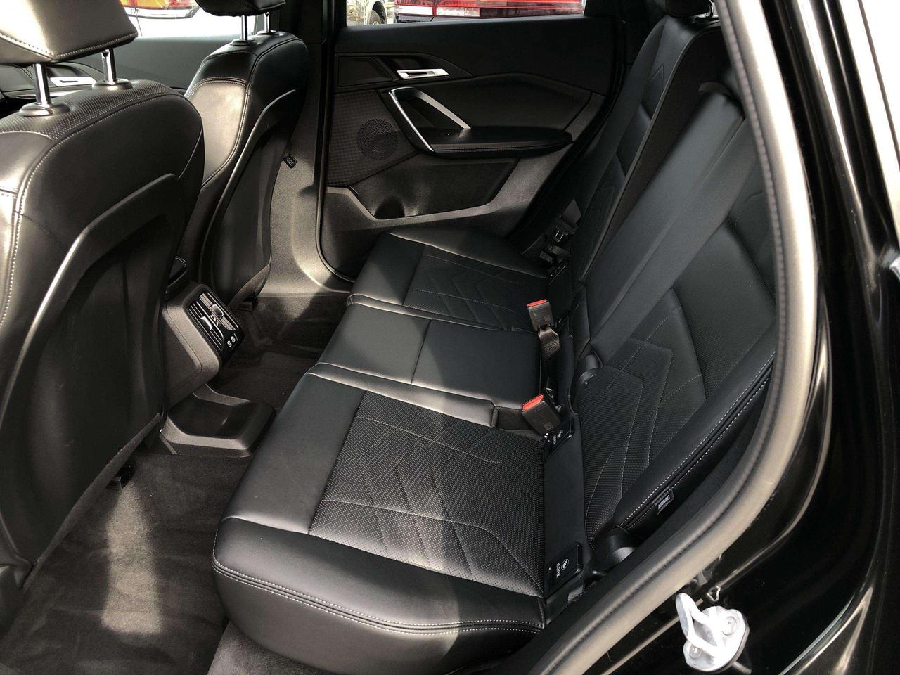 2025 BMW X1 xDrive28i VEGANZA INTERIOR, LANE DEPARTURE, DUAL CLIMATE CONTROL, NAVI, aND Photo
