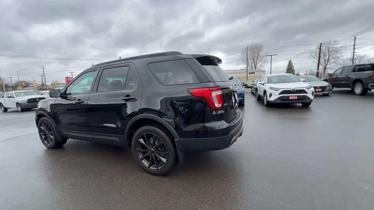 2017 Ford Explorer XLT SPORT AWD |7-PASS |LEATHER | SUNROOF | CARPLAY Photo