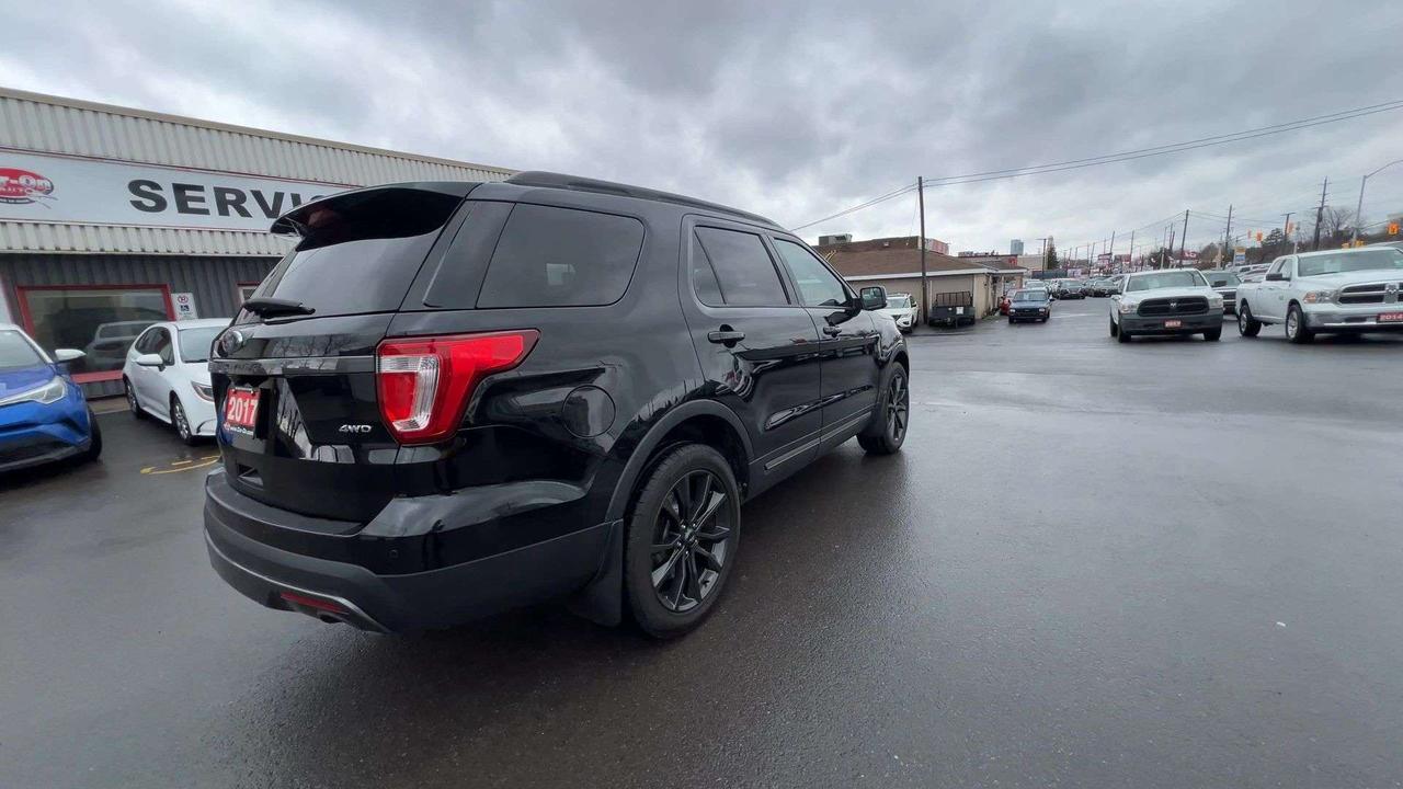 2017 Ford Explorer XLT SPORT AWD |7-PASS |LEATHER | SUNROOF | CARPLAY Photo