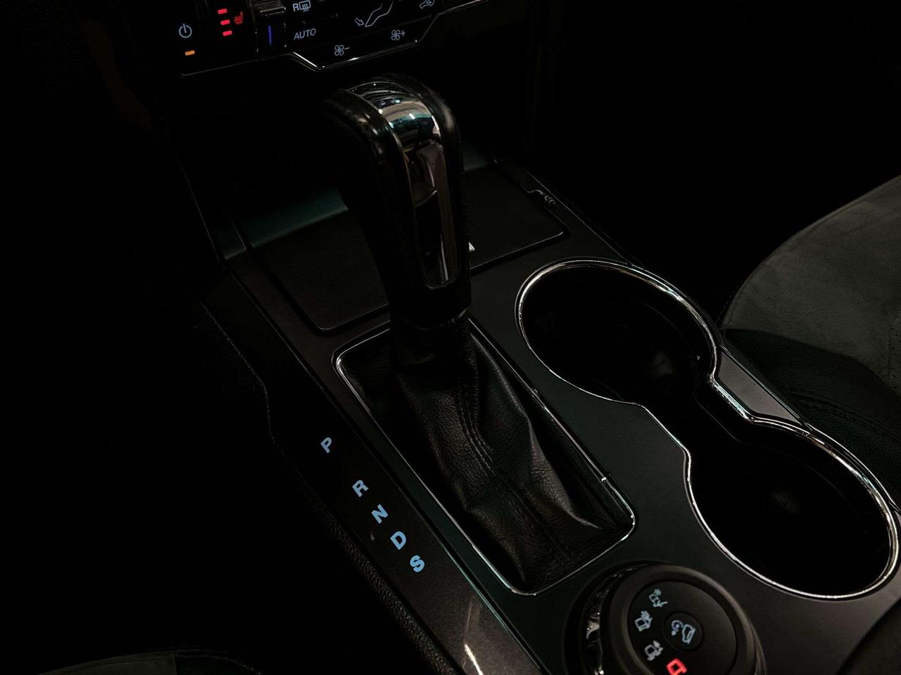 2017 Ford Explorer XLT SPORT AWD |7-PASS |LEATHER | SUNROOF | CARPLAY Photo