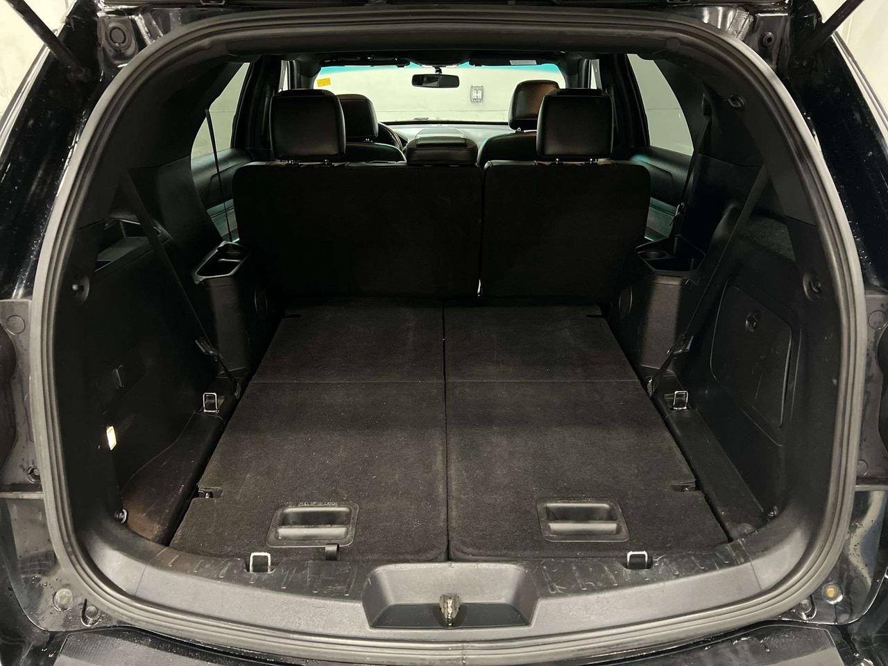 2017 Ford Explorer XLT SPORT AWD |7-PASS |LEATHER | SUNROOF | CARPLAY Photo