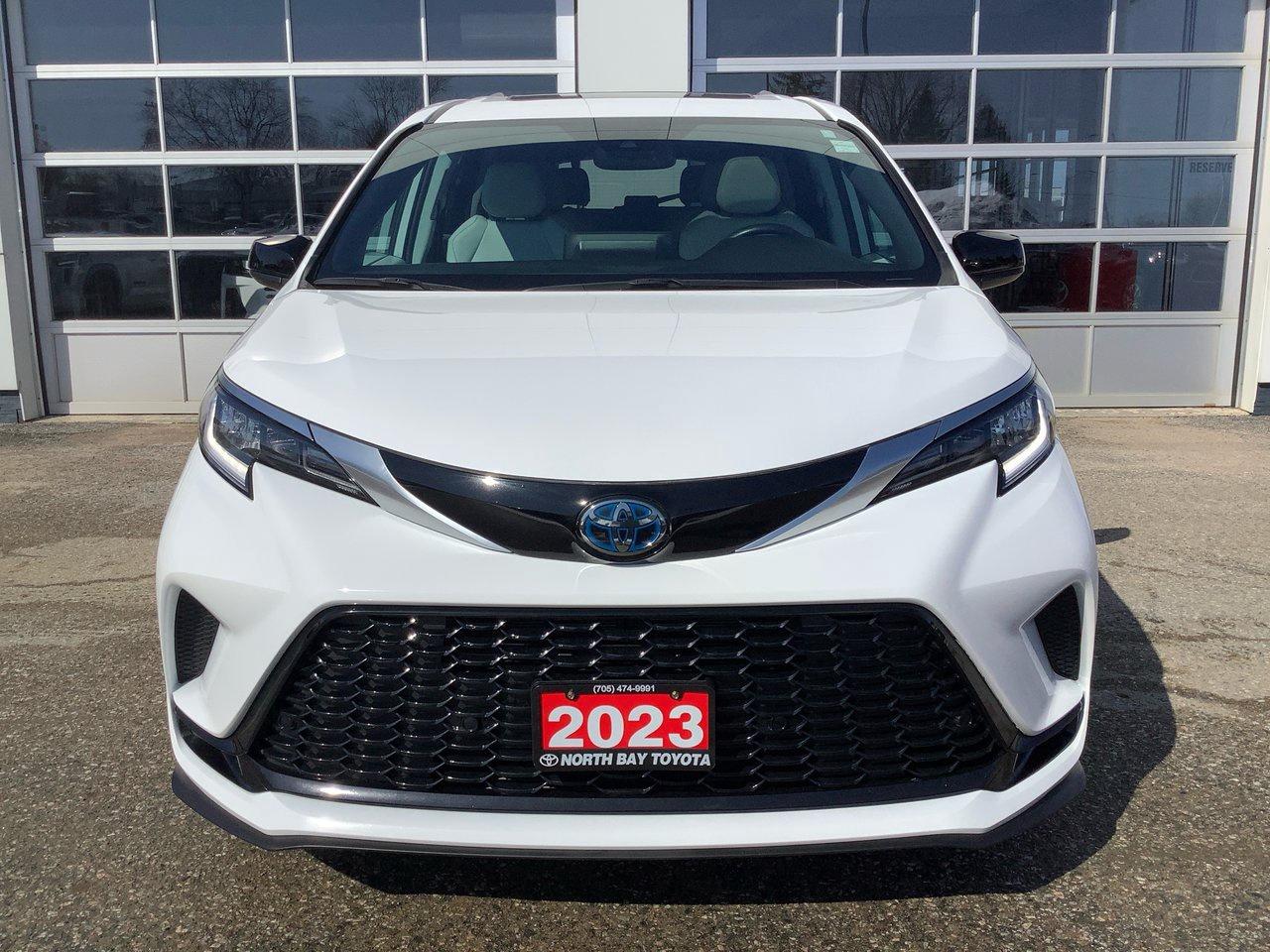 2023 Toyota Sienna  Photo