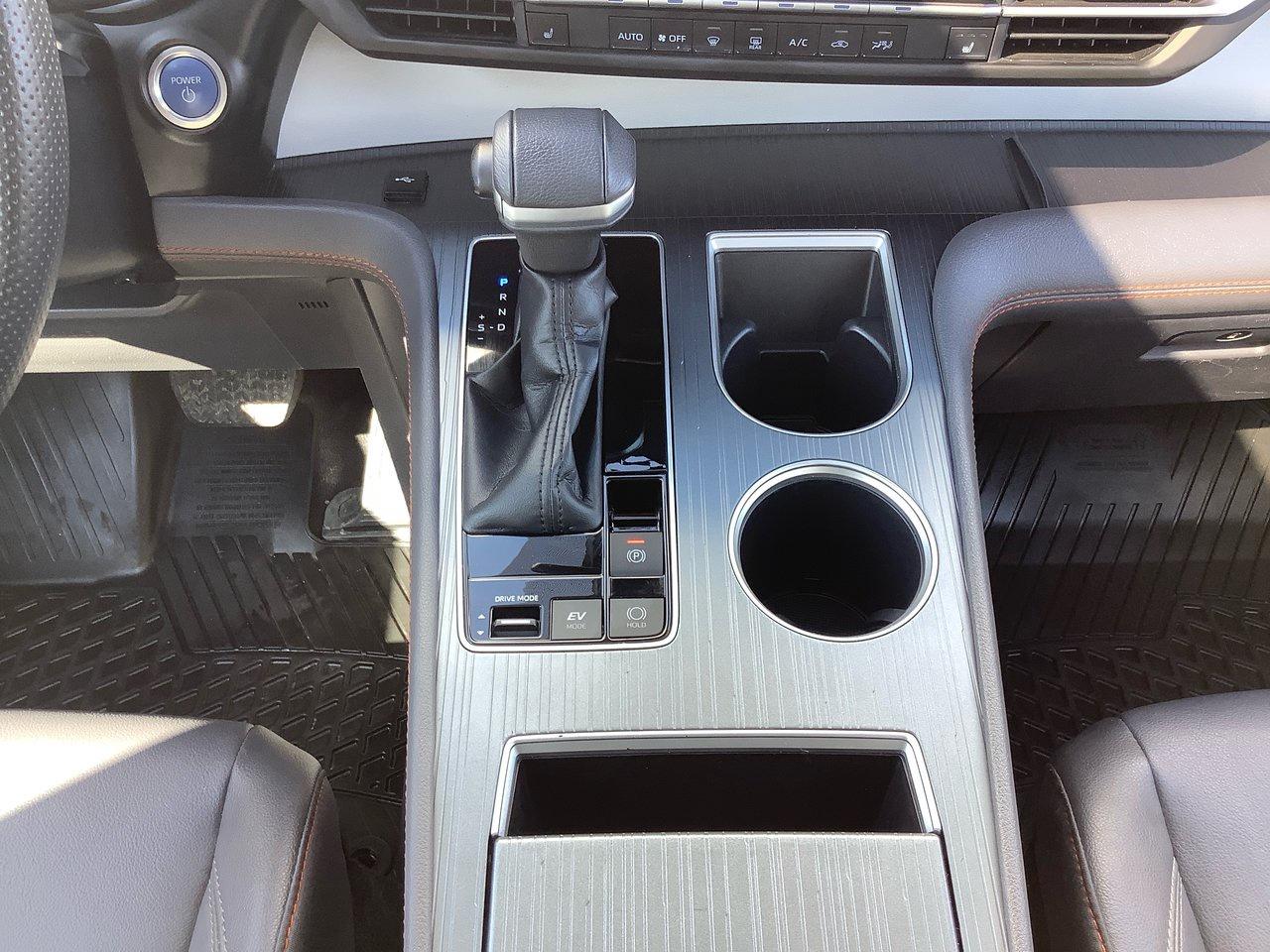 2023 Toyota Sienna  Photo