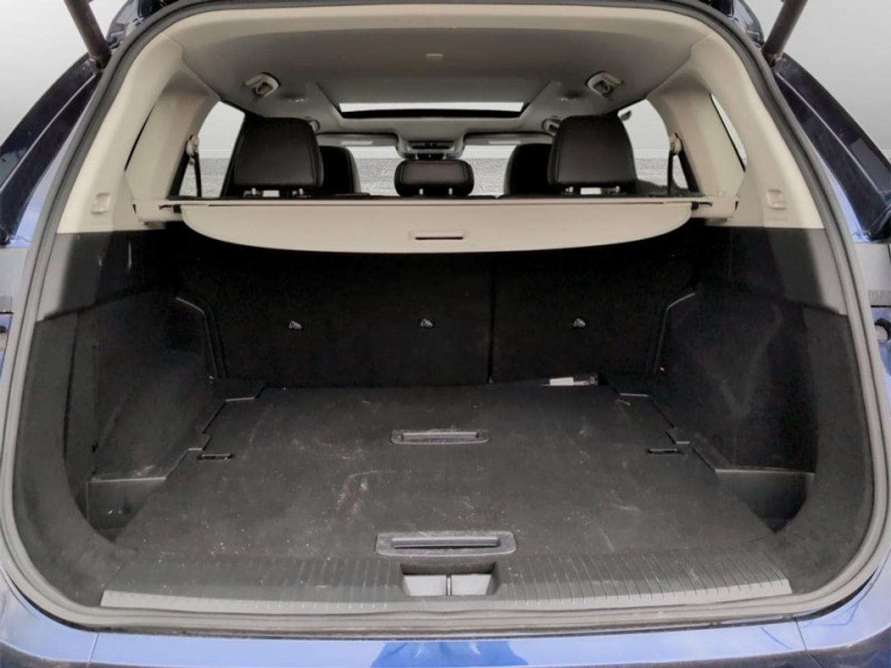 2024 Nissan Rogue SL Photo