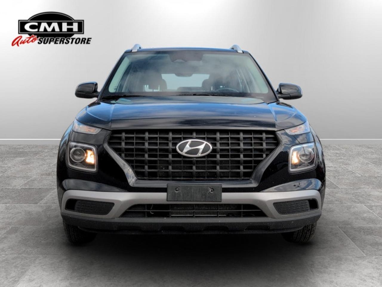 2024 Hyundai Venue PREFERRED Photo